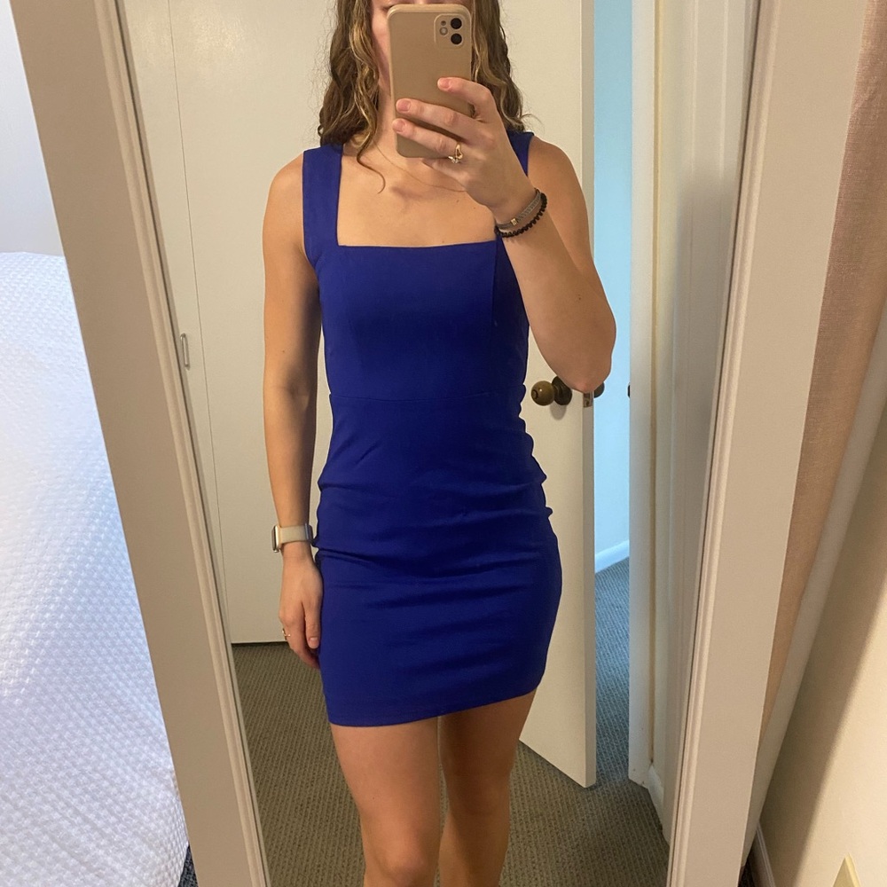 SOLD‼️ Lulus Royal Blue Mini Dress